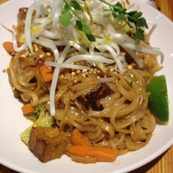 Spicy Indonesian Peanut with tofu