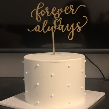 E's Cake Shop - Customized plain buttercream cake $55 Stencil not included. - Custom Cakes Near Me - Brooklyn, New York