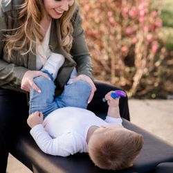 Couve Chiropractic - Dr. Nicole specializes in prenatal, postpartum, and pediatric adjusting.