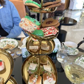 Blue Aster - Full tower of Grinch afternoon tea service. - Breakfast & Brunch Near Me - Nashville, Tennessee