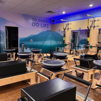Club Pilates - There are 12 Pilates Reformers in this studio, so only 12 people in a class at a time. That is nice! - Pilates Near Me - Henderson, Nevada Club Pilates - There are 12 Pilates Reformers in this studio, so only 12 people in a class at a time. That is nice! - Pilates Near Me - Henderson, Nevada