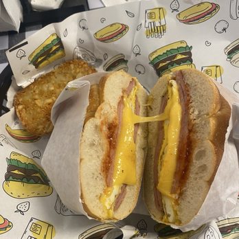 Blue Jay Cafe  - Pork roll - Delis Near Me - Middlesex, New Jersey