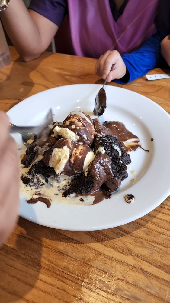 CHILI’S 75 Photos & 113 Reviews 3530 SW Archer Rd, Gainesville, FL