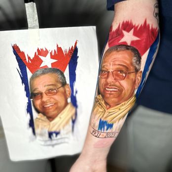 Sorry Mama Tattoo Studio - Tattoo Near Me - Chicago, Illinois