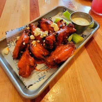 Crust & Craft - Wings were a win! - Pizza Near Me - Rehoboth Beach, Delaware Crust & Craft - Wings were a win! - Pizza Near Me - Rehoboth Beach, Delaware