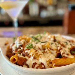 Antonucci's Italian & Seafood Restaurant - Rigatoni Mona Lisa add garlic. And maybe a martini. You are welcome.