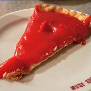 La Mère Jean - Praline Tart - French Near Me - Lyon, 69