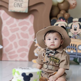 Tiny Snaps Studio - Mickey Jungle Safari 1st bday photoshoot - Session Photography Near Me - Westminster, California Tiny Snaps Studio - Mickey Jungle Safari 1st bday photoshoot - Session Photography Near Me - Westminster, California