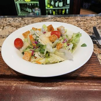 Venuti's - House salad - Italian Near Me - Addison, Illinois Venuti's - House salad - Italian Near Me - Addison, Illinois