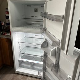 Refrigerator delivered, set up, and working as expected. Refrigerator delivered, set up, and working as expected.