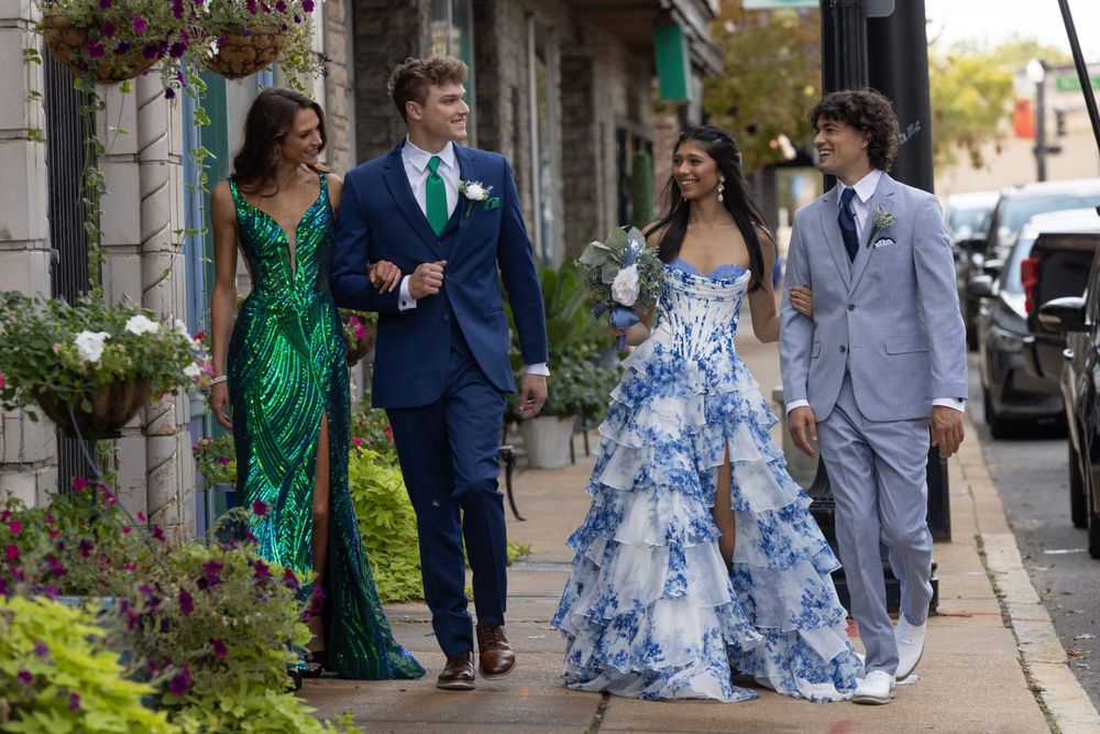 Checkerberry's Flowers & Gifts Logo