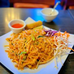 Pad Thai / ผัดไทย