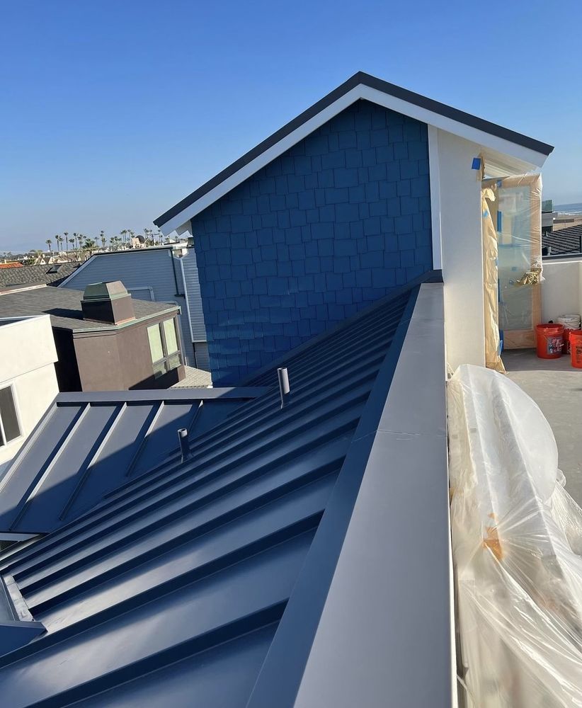 Slide of Integ Roof & Gutter