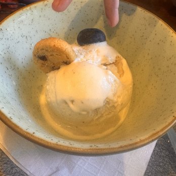 Convivo Restaurant and Bar - Vanilla gelato - Bars Near Me - Santa Barbara, California