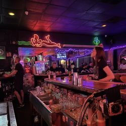 Mac's Club Deuce