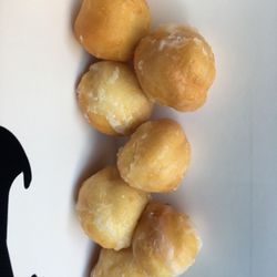 Donald's Doughnuts - Donut holes