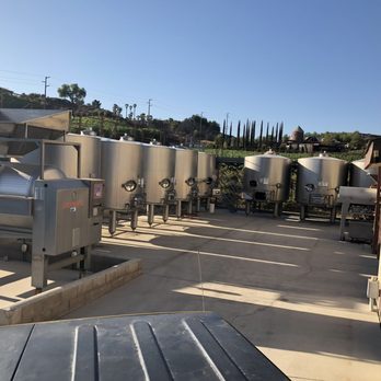 Sunrider Wine Tours - Wine Tours Near Me - Temecula, California