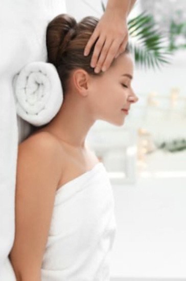 Lilly May Massage Logo
