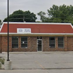 Wallstreet Convenience And Grocery - Storefront