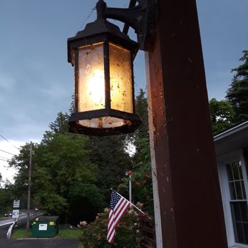 Knepper's Inn - a lamp on the porch - Restaurants Near Me - New Ringgold, Pennsylvania Knepper's Inn - a lamp on the porch - Restaurants Near Me - New Ringgold, Pennsylvania