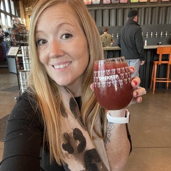 Drekker Brewing Company - BRAAAAAAAAINS cherry * mango - Breweries Near Me - Fargo, North Dakota Drekker Brewing Company - BRAAAAAAAAINS cherry * mango - Breweries Near Me - Fargo, North Dakota