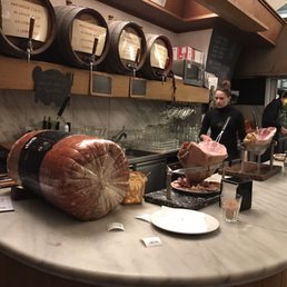 Mortadella si bologna, prosciutto cotto (like ham) and prosciutto crudo.