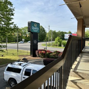 Quality Inn & Suites - Hotels Near Me - Rockingham, North Carolina Quality Inn & Suites - Hotels Near Me - Rockingham, North Carolina