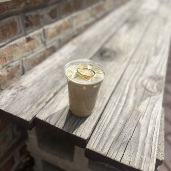 Five & Hoek Coffee - Coffee & Tea Near Me - Wheaton, Illinois