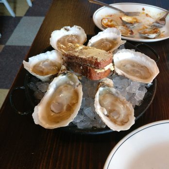 Woodberry Kitchen - Half dozen oysters, these were called the OMG oysters - American Near Me - Baltimore, Maryland Woodberry Kitchen - Half dozen oysters, these were called the OMG oysters - American Near Me - Baltimore, Maryland