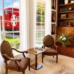 The Woodrow House Bed & Breakfast - Gathering common room for guest enjoyment