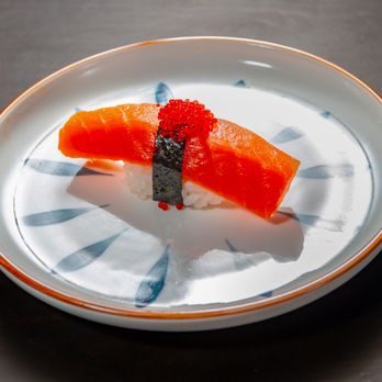 Tanoshi - Sushi Bars Near Me - Chicago, Illinois