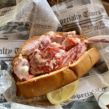 DJ's Clam Shack - Best lobster roll - Seafood Near Me - Key West, Florida DJ's Clam Shack - Best lobster roll - Seafood Near Me - Key West, Florida