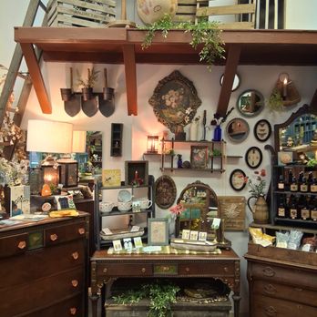 Rustic Reverie - Gift Shops Near Me - Clifton Springs, New York Rustic Reverie - Gift Shops Near Me - Clifton Springs, New York