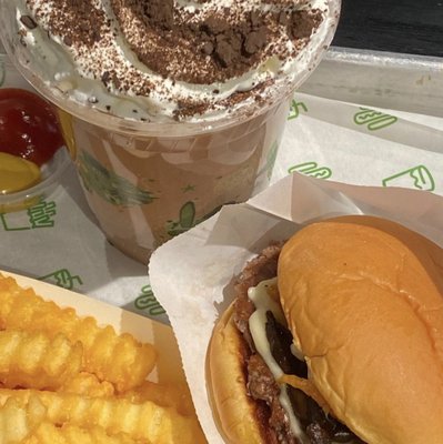 Shake Shack Mary Brickell Village by null