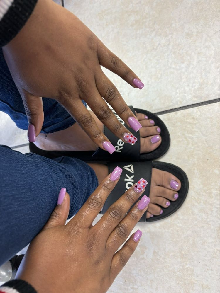 HAPPY NAILS Updated October 2024 2428 Green Springs Hwy, Birmingham