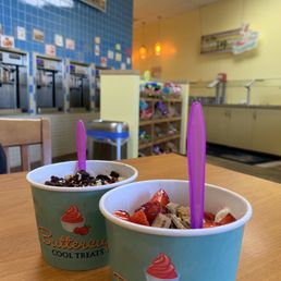 Best toppings and frozen yogurt!!!