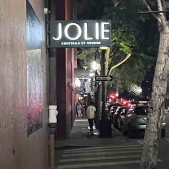 JOLIE - Updated July 2024 - 100 Photos & 45 Reviews - 324 Julia St, New