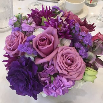 Fiori - Beautiful centerpieces! Loves them. - Florists Near Me - Burlingame, California