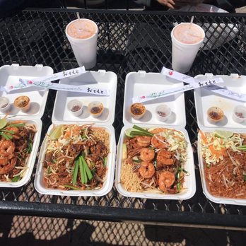 Pad Thai Cafe - Beef and shrimp pad thai - Thai Near Me - Albuquerque, New Mexico