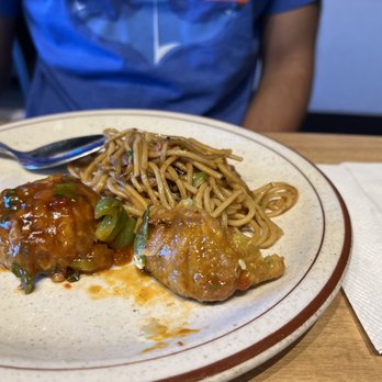 Himalayan Magic Masala - Veg-C momos and veg chow mein. - Himalayan/Nepalese Near Me - San Jose, California Himalayan Magic Masala - Veg-C momos and veg chow mein. - Himalayan/Nepalese Near Me - San Jose, California