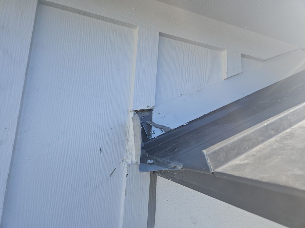 Slide of Harbor Roofing