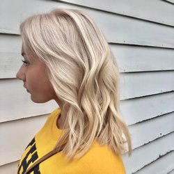 Salon Junallo - Hair color done by Kelly