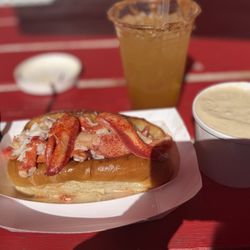 Travelin Lobster - Food