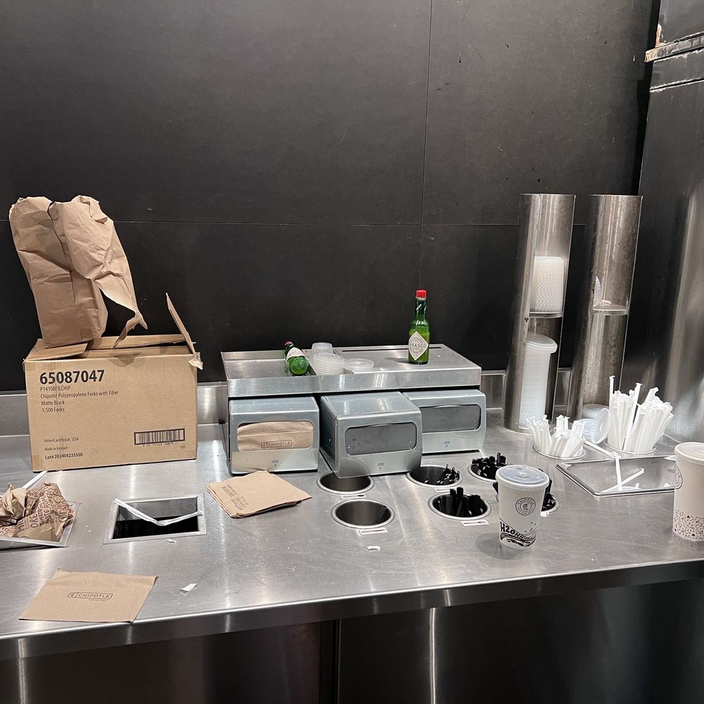 Chipotle Mexican Grill - Utensils - Fast Food Near Me - Ellenton, Florida