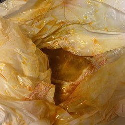 Glo Lalibela Restaurant - They just tossed my container in a bag sideways and the food was spilling out. Sloppy.