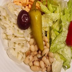 Mythos - Beilagensalat