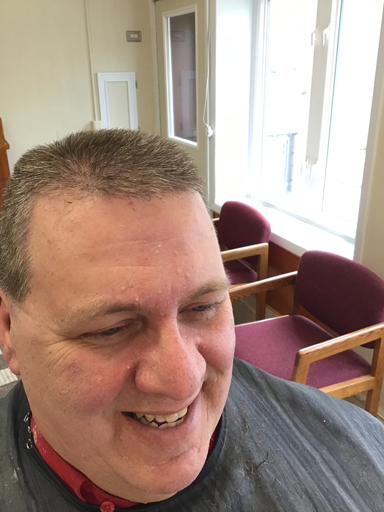 PAUL’S BARBER SHOP Updated May 2024 17 Photos 703 Genesee St