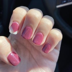 Essence Nails & Spa