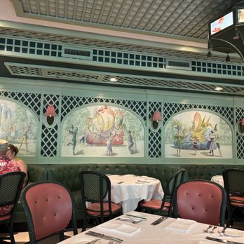 Brennan's - Interior of restaurant - Cajun/Creole Near Me - New Orleans, Louisiana Brennan's - Interior of restaurant - Cajun/Creole Near Me - New Orleans, Louisiana