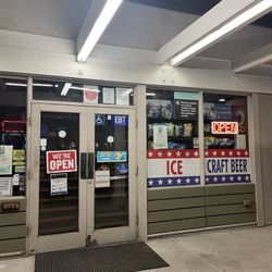 Keg N Bottle - FAKE OPEN SIGN